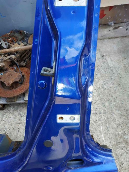 Fiat/Alfa/Lancia Punto 05- центральна стійка LH KL1357 KL1357
