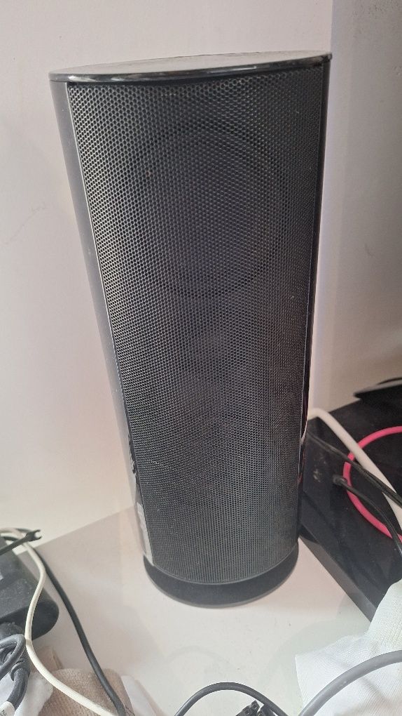 2 głośniki i subwoofer aktywny  harman kardon