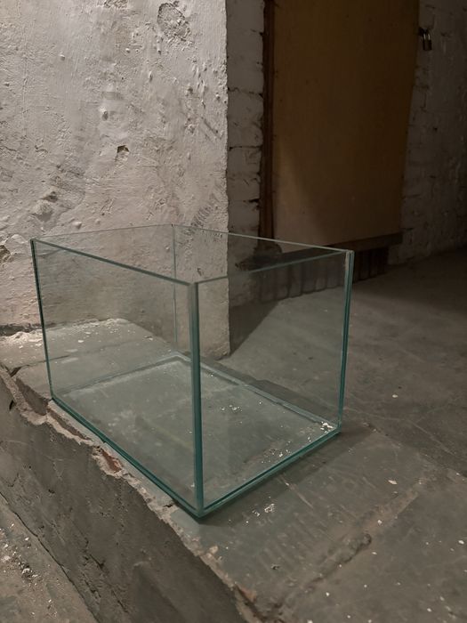 Małe akwarium + kotnik