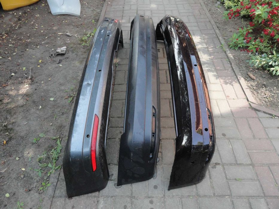 VW Caddy 3 2K5 Zderzak Tył PDC 15-20 krótki
