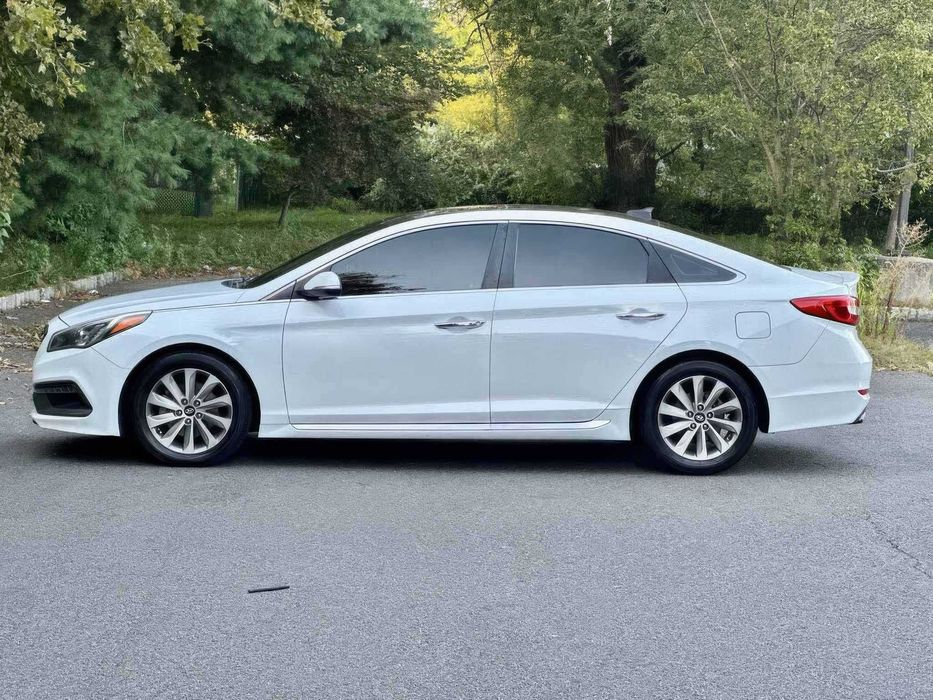Hyundai Sonata Sport      2017