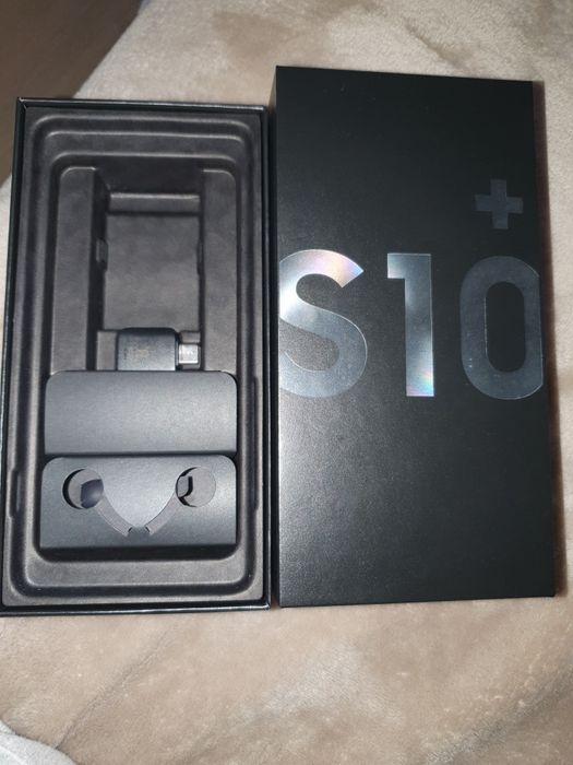 Самсунг Samsung S10 plus 8/128 Gb