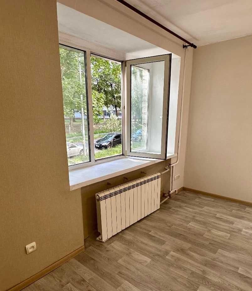 Продам 1-кімн. квартиру, вул. Олекси Тихого, м. Шулявська KL