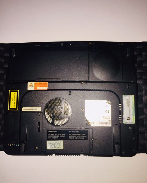 Laptop Toshiba SA40 (Hard drive não Incluído) M. Boas Condições