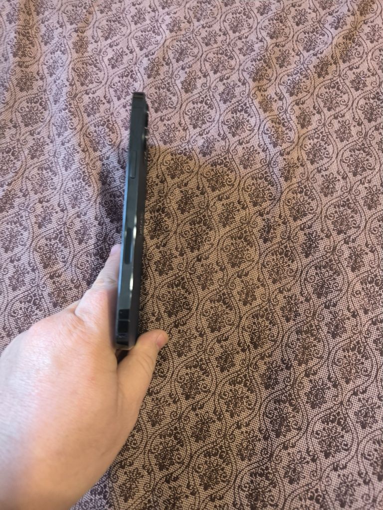 Продам iPhone 12 pro max 256