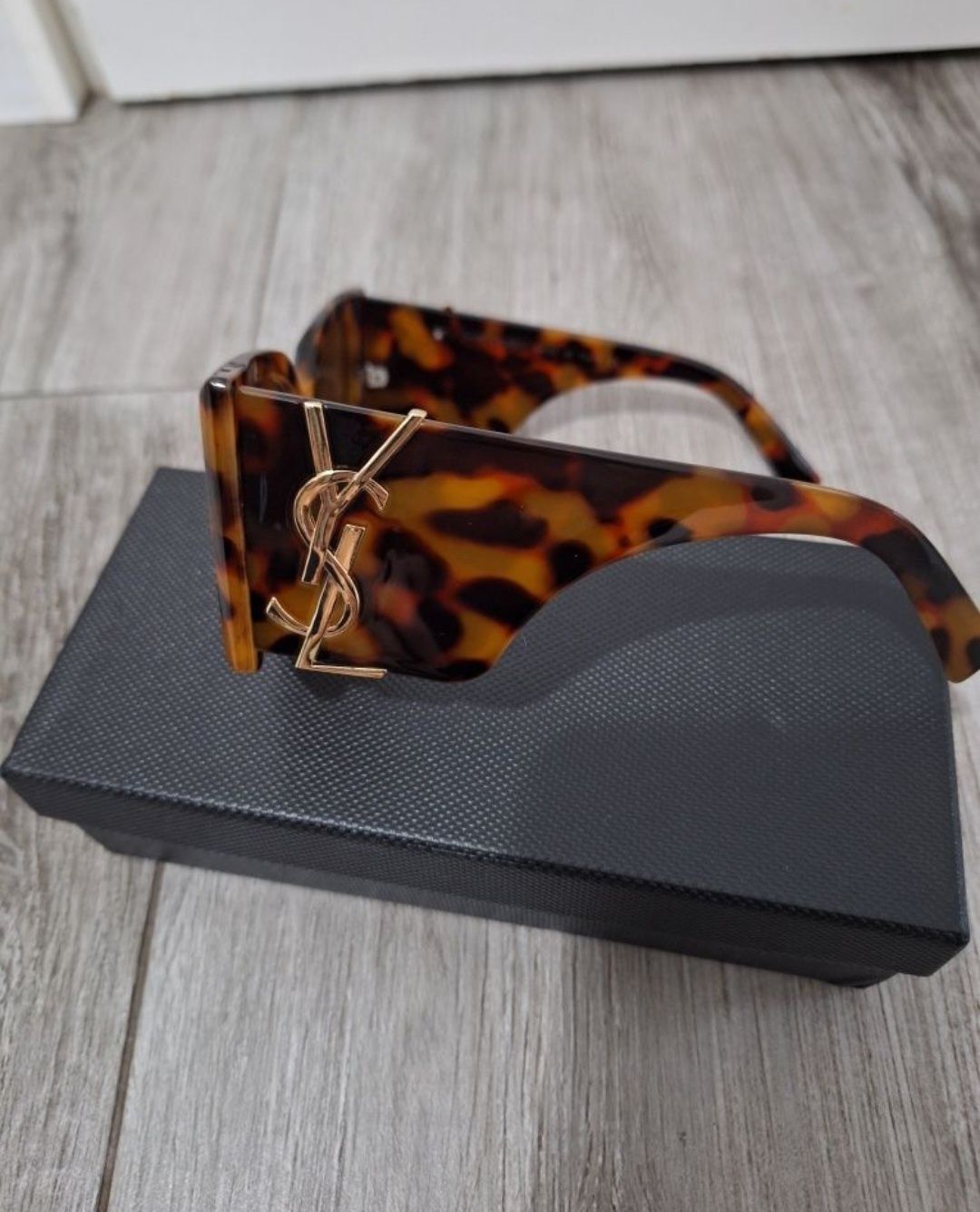 Saint  Laurent  okulary przeciwsłoneczne
