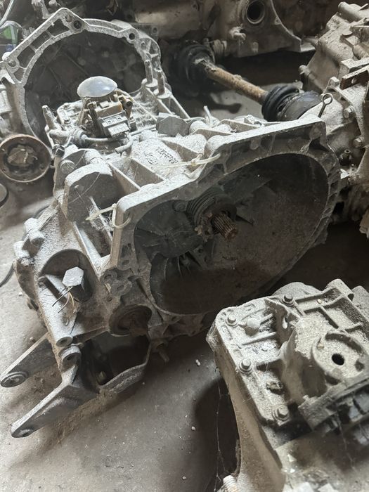 Разборка опель форд коробка мкпп 1.8 TD 94ZF-7F096