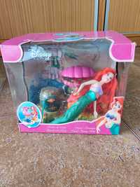 Boneca Ariel com tocador