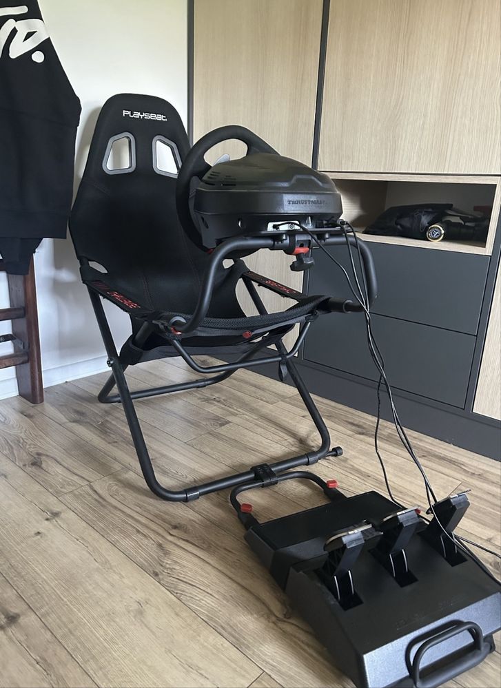Fotel playseat challenge