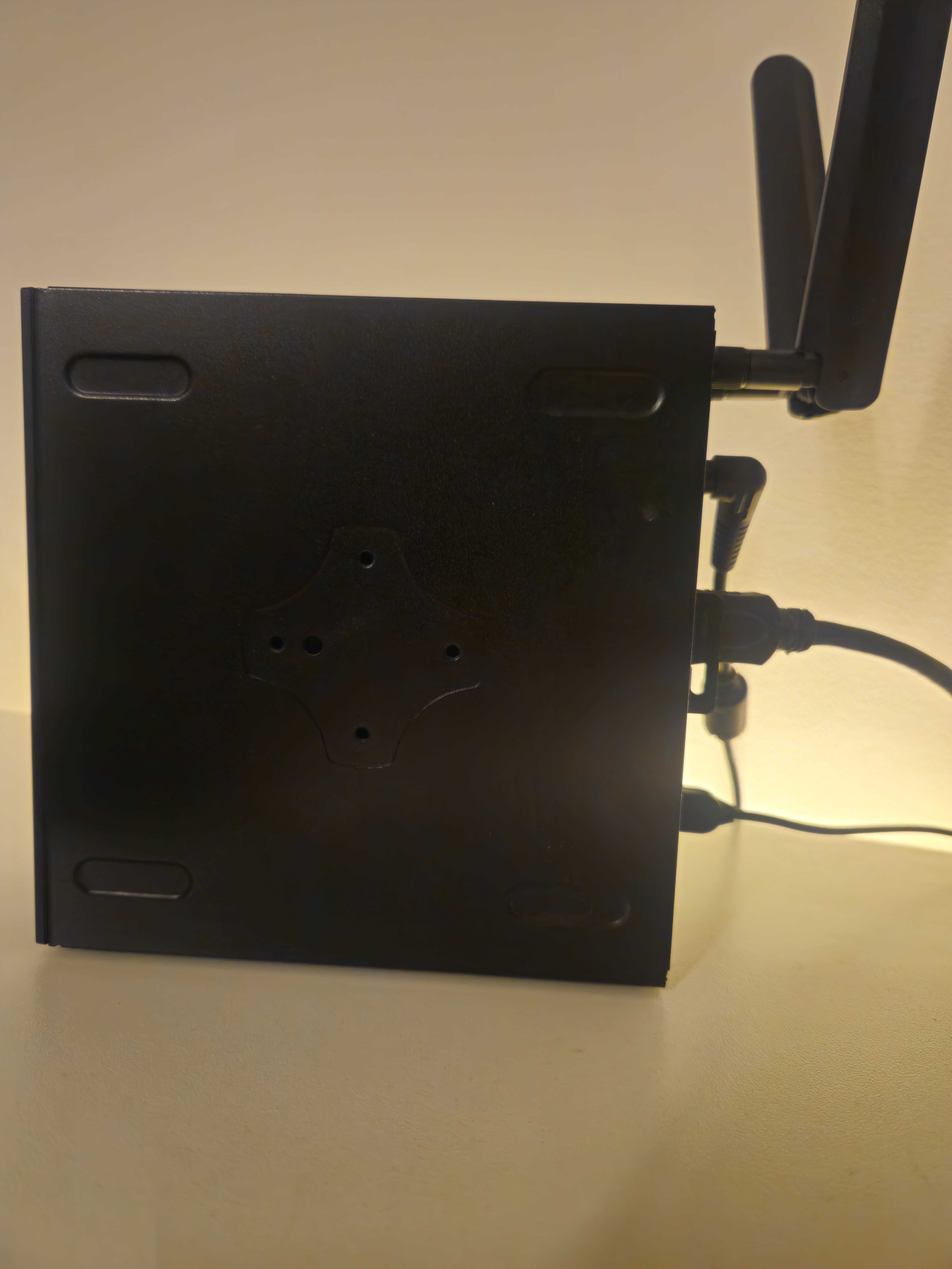 AsRock Desk Mini A300 mini Pc Ryzen