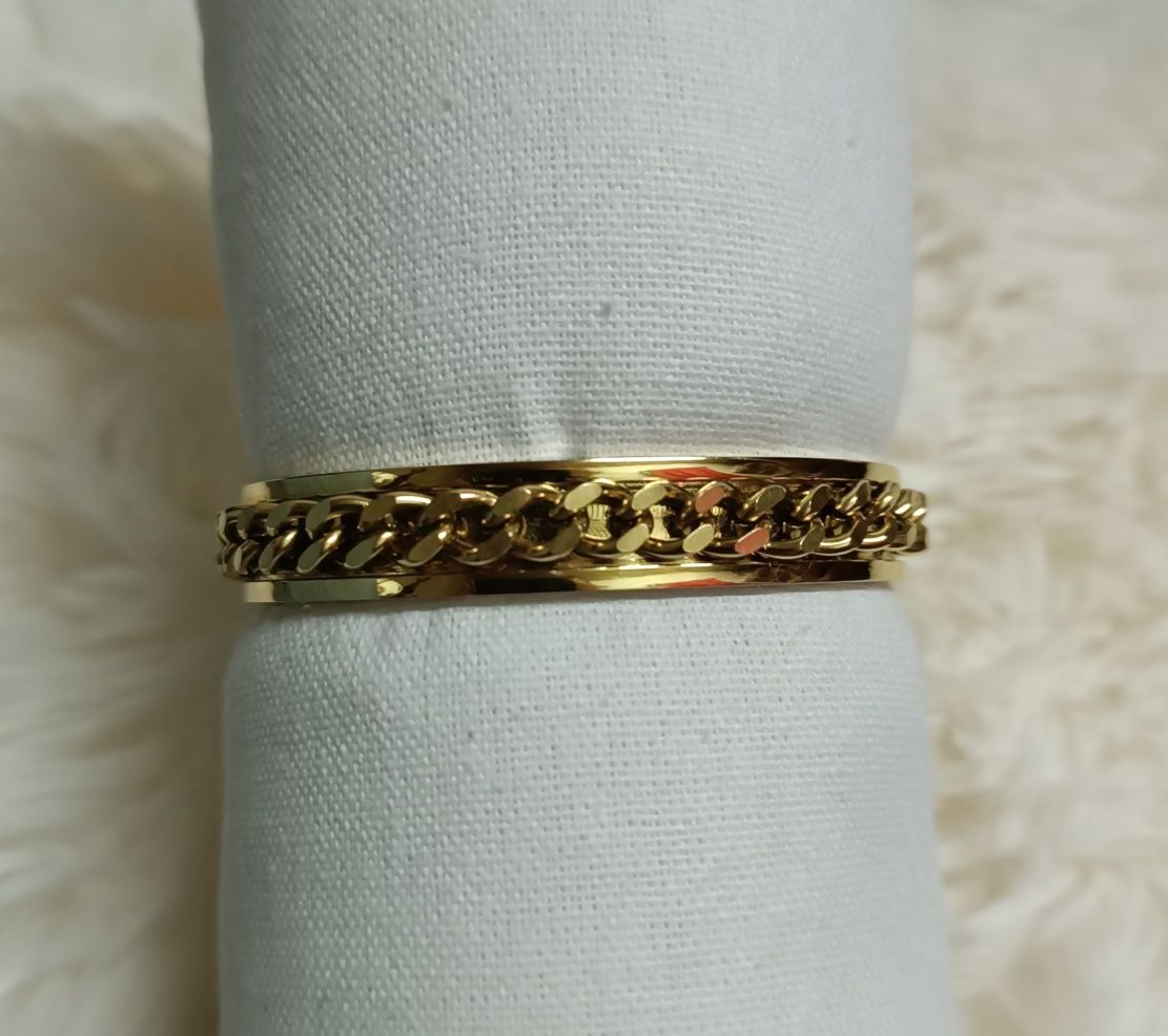 Pulseira com abertura