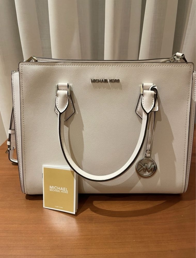 Mala michael kors branca