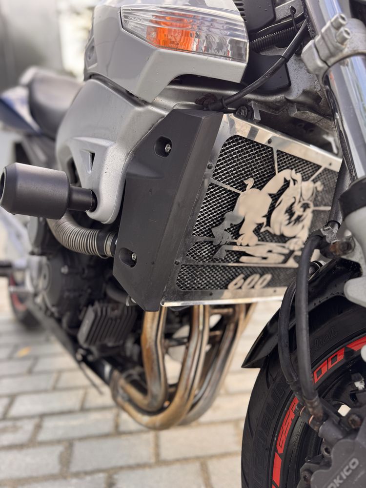 Suzuki gsr600 2006 сузукі джіесер привезений з англії на документах
