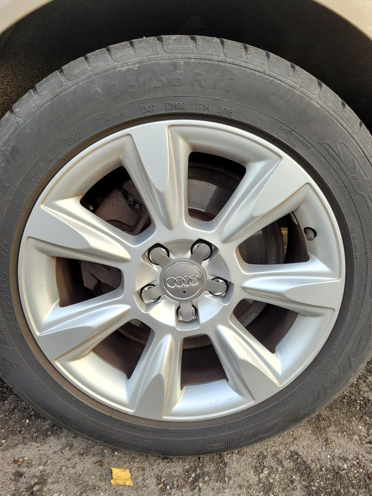 Alufelgi  17 Audi A4b8  z oponami