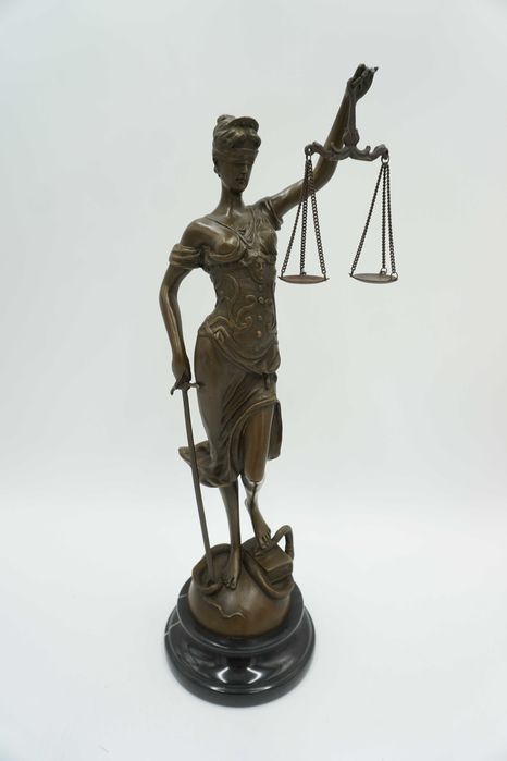 TEMIDA Z BRĄZU 40,5cm dla prawnika