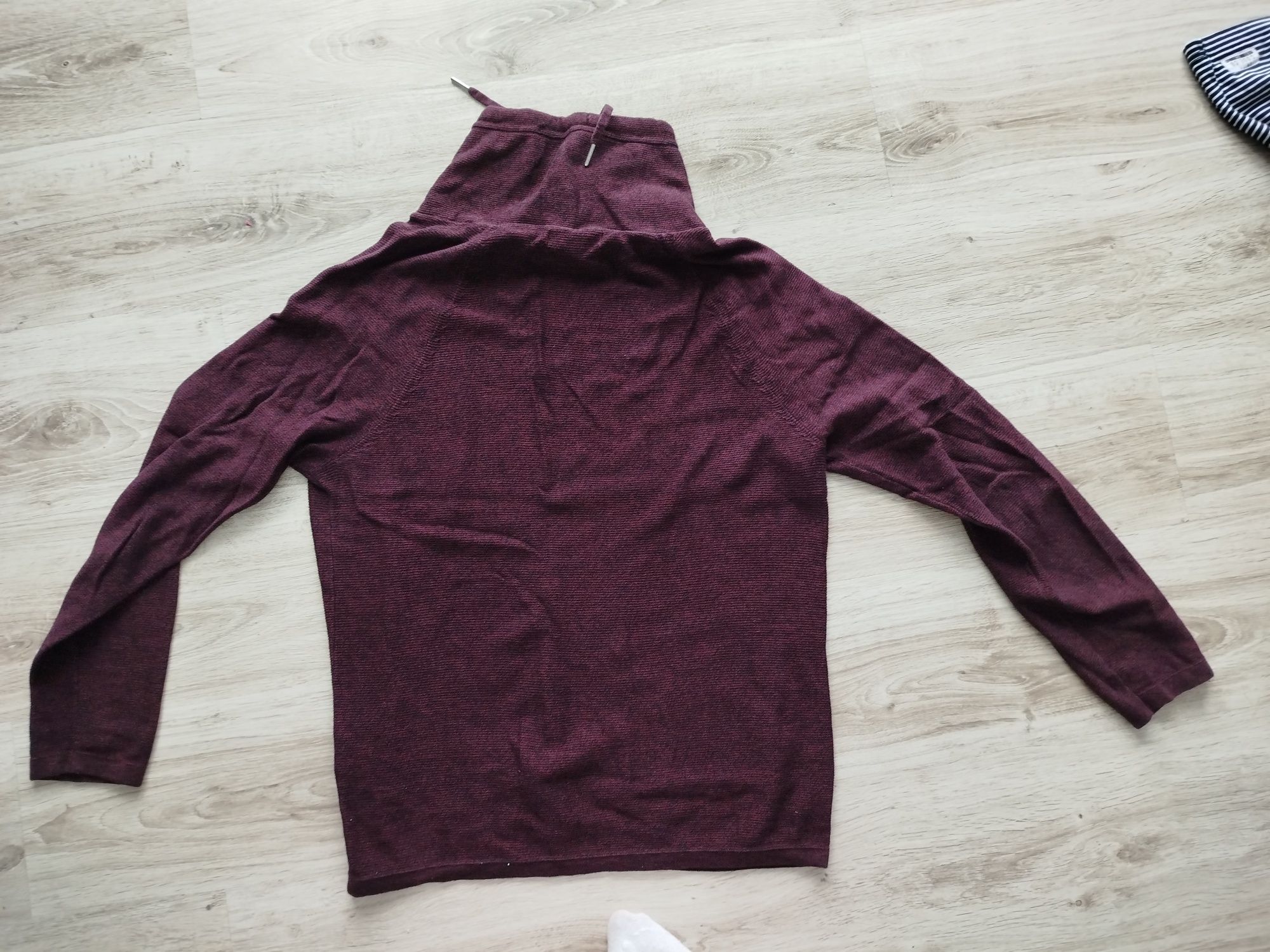 Sweter męski bordowy cienki r M