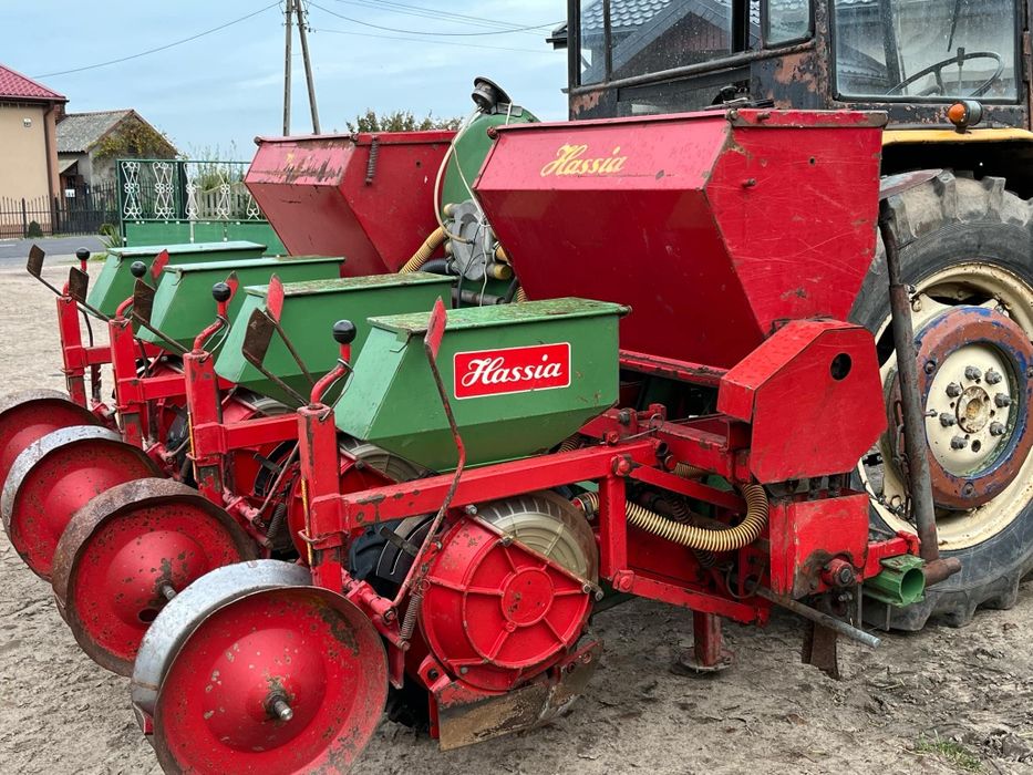 Siewnik do kukurydzy hassia