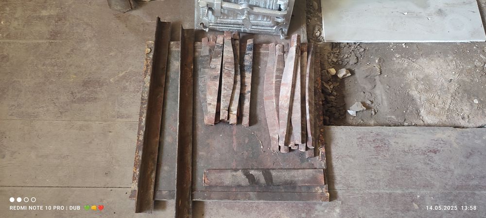 Drzwiczk  2 sztuki do pieca kaflowego żeliwne blachy i ruszta