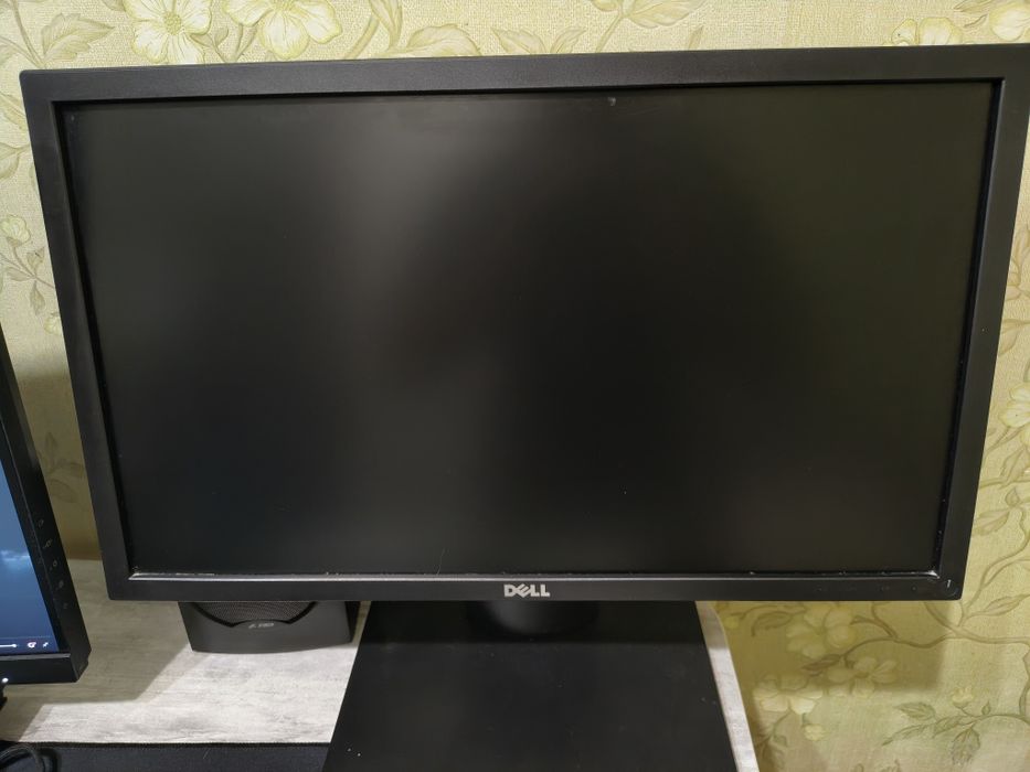 Продам монитор НА ЗАПЧАСТИ Dell : E2218HN