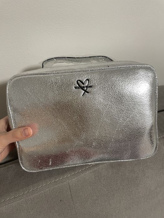 Велика косметичка victoria secret