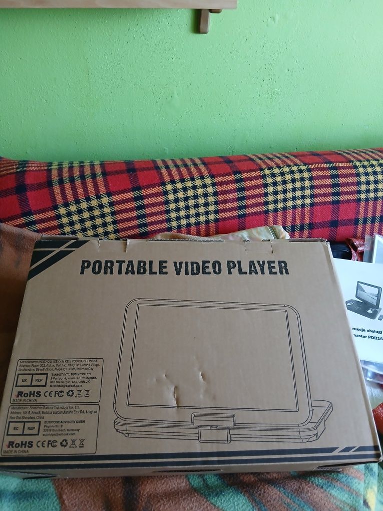 DVD Portable video PLAYER 16 cal Przenośny