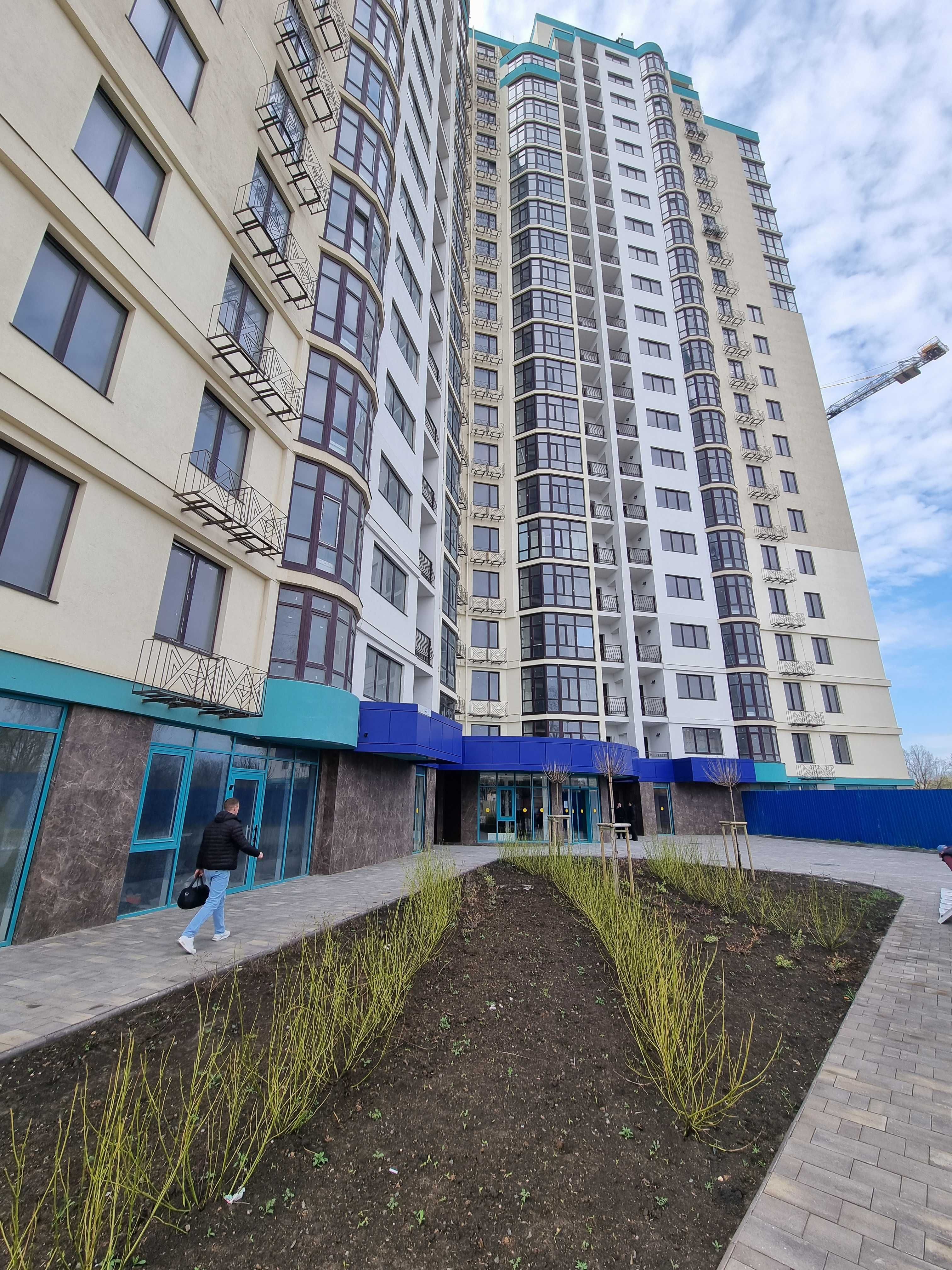 Продам однушку в ЖК Аквамарин. Вид на море.