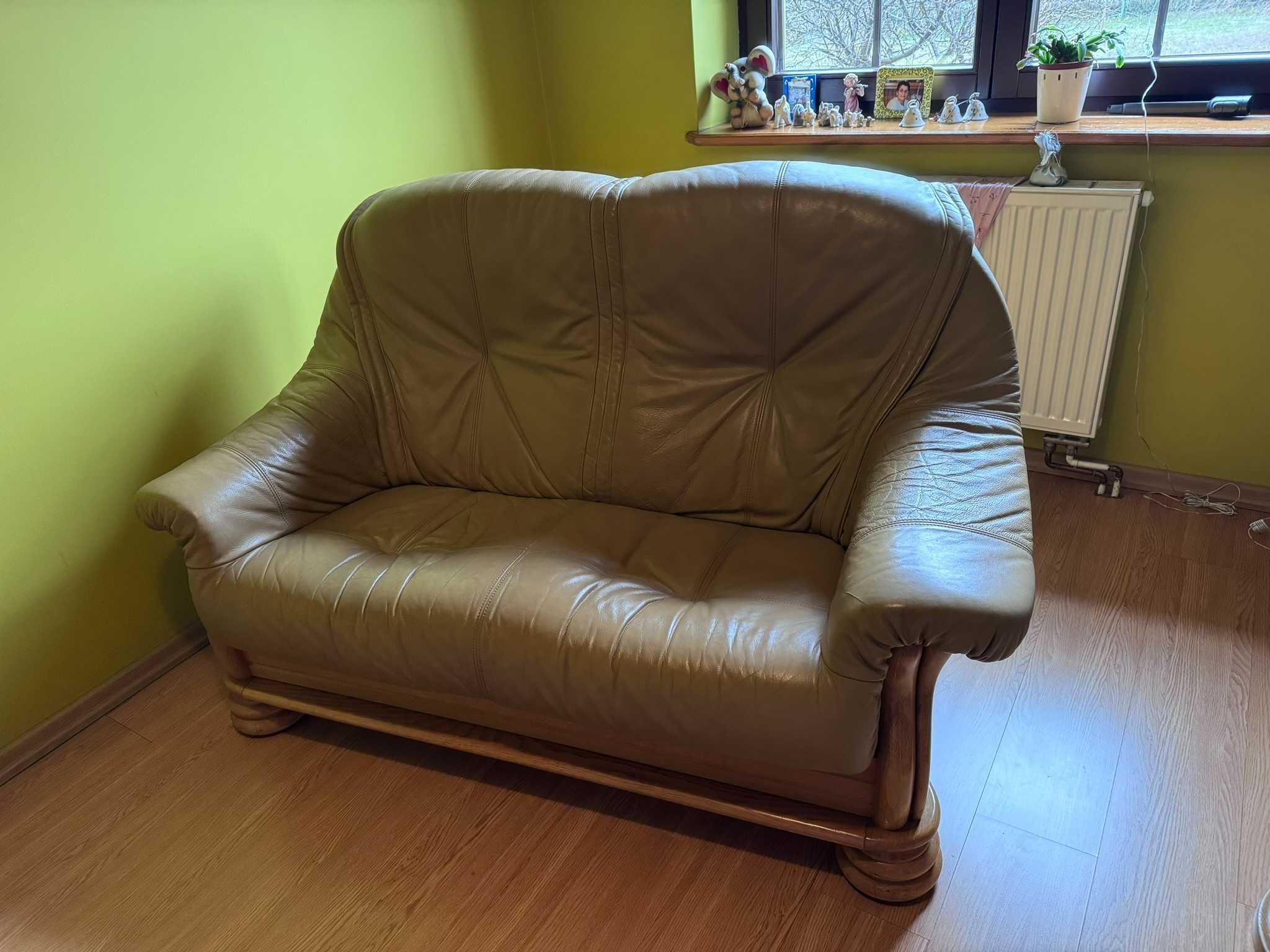 Zestaw dwoch sof skorzanych