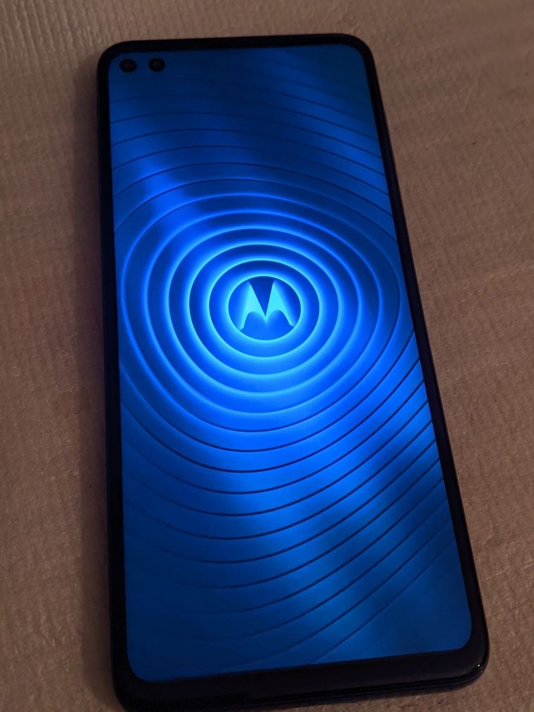 Motorola One 5G UW XT2075 -1 128/4 90Hz ОБМЕНА  НЕТ