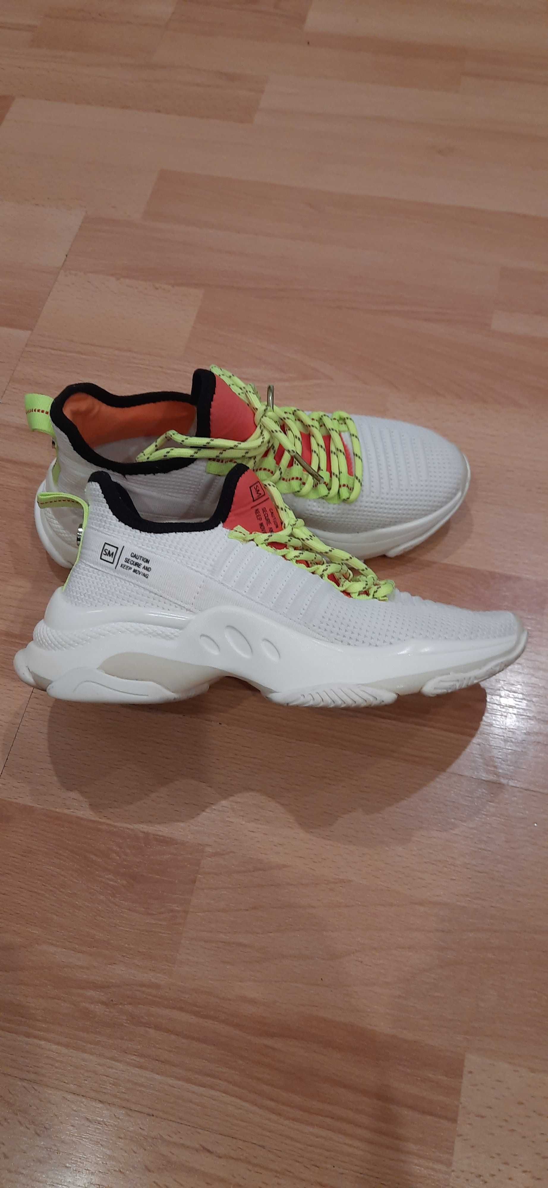 Buty sneakersy damskie Steve Madden