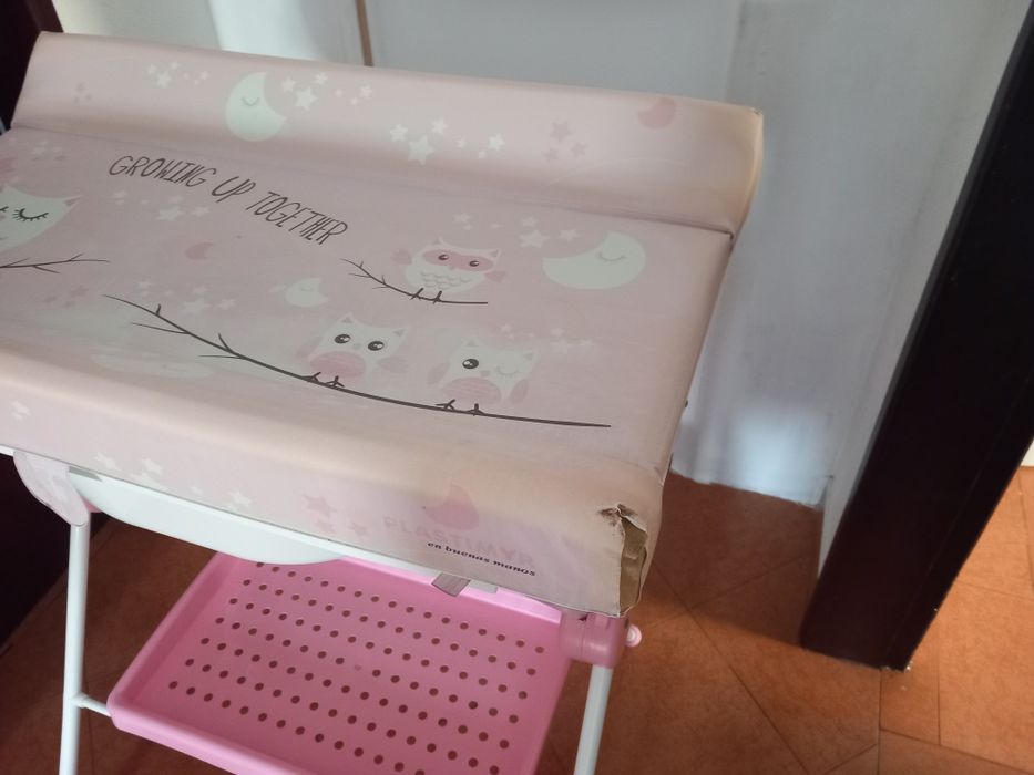 Banheira com trocador bebé
