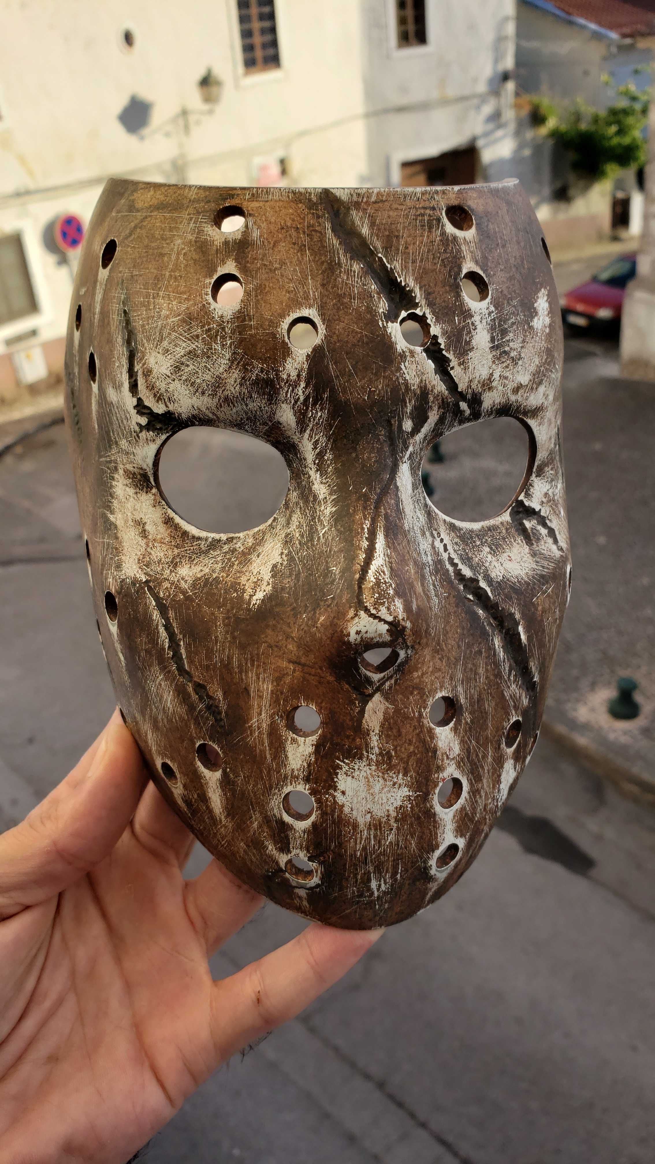 Máscara Jason (Sexta-Feira 13) modificada