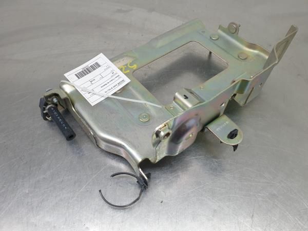 Base / caixa da bateria NISSAN Juke (F15)