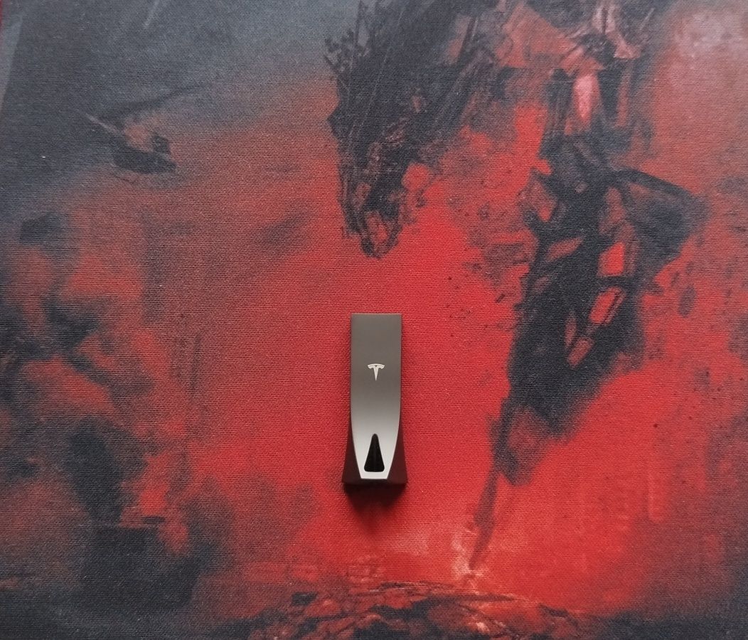 Tesla USB Stick 128Gb 3.1 Original флешка оригінал