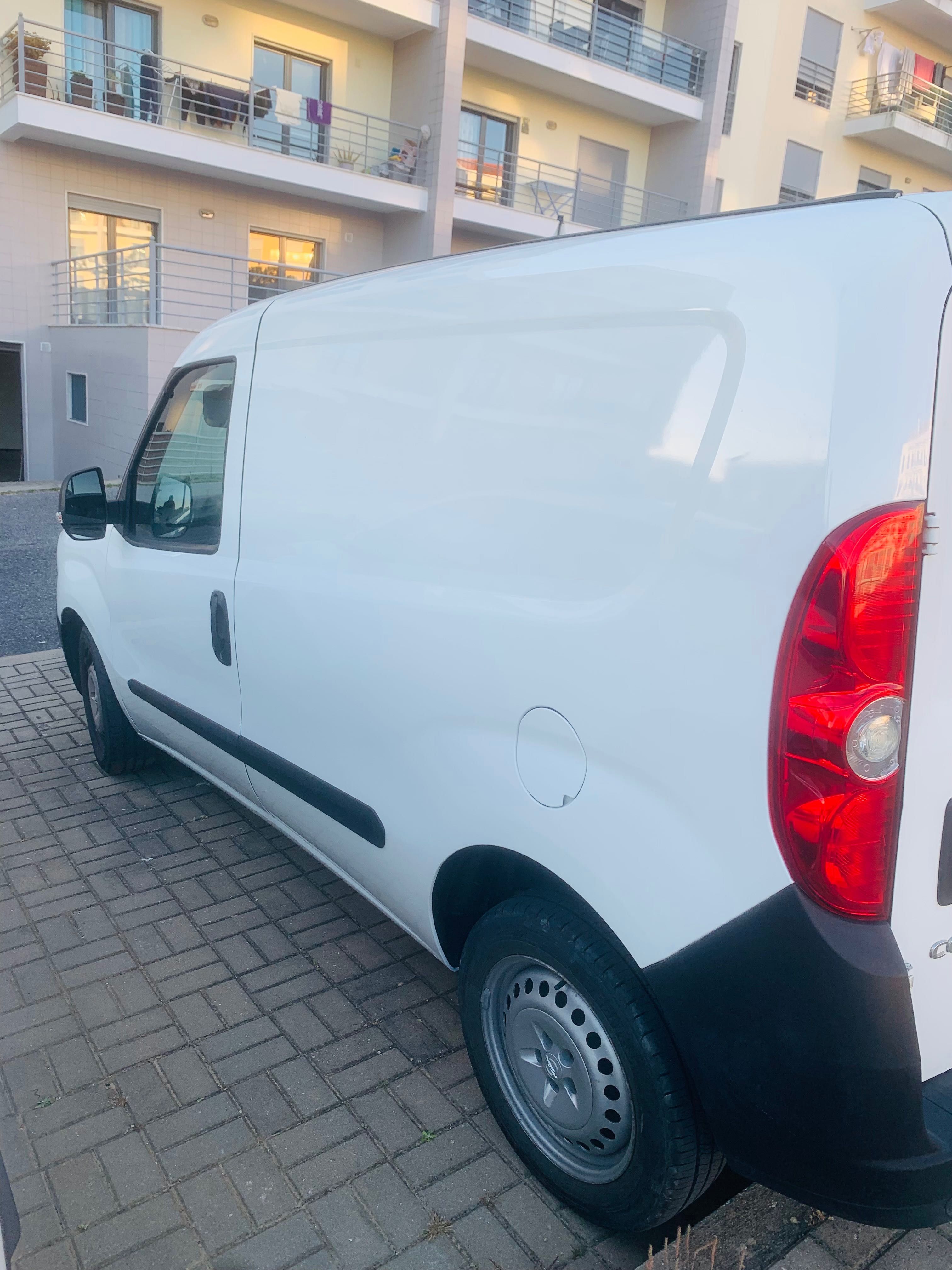 Opel Combo 1,6 120cv