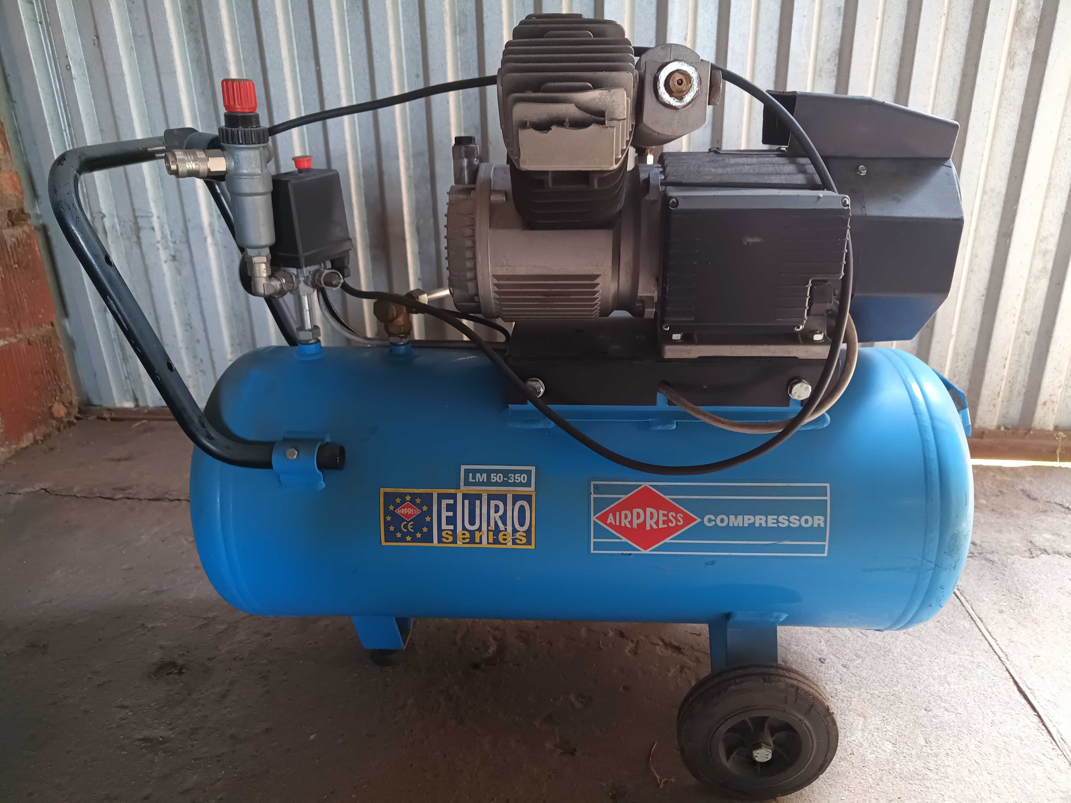 Kompresor AirPress LM50-350 (odbiór osobisty)