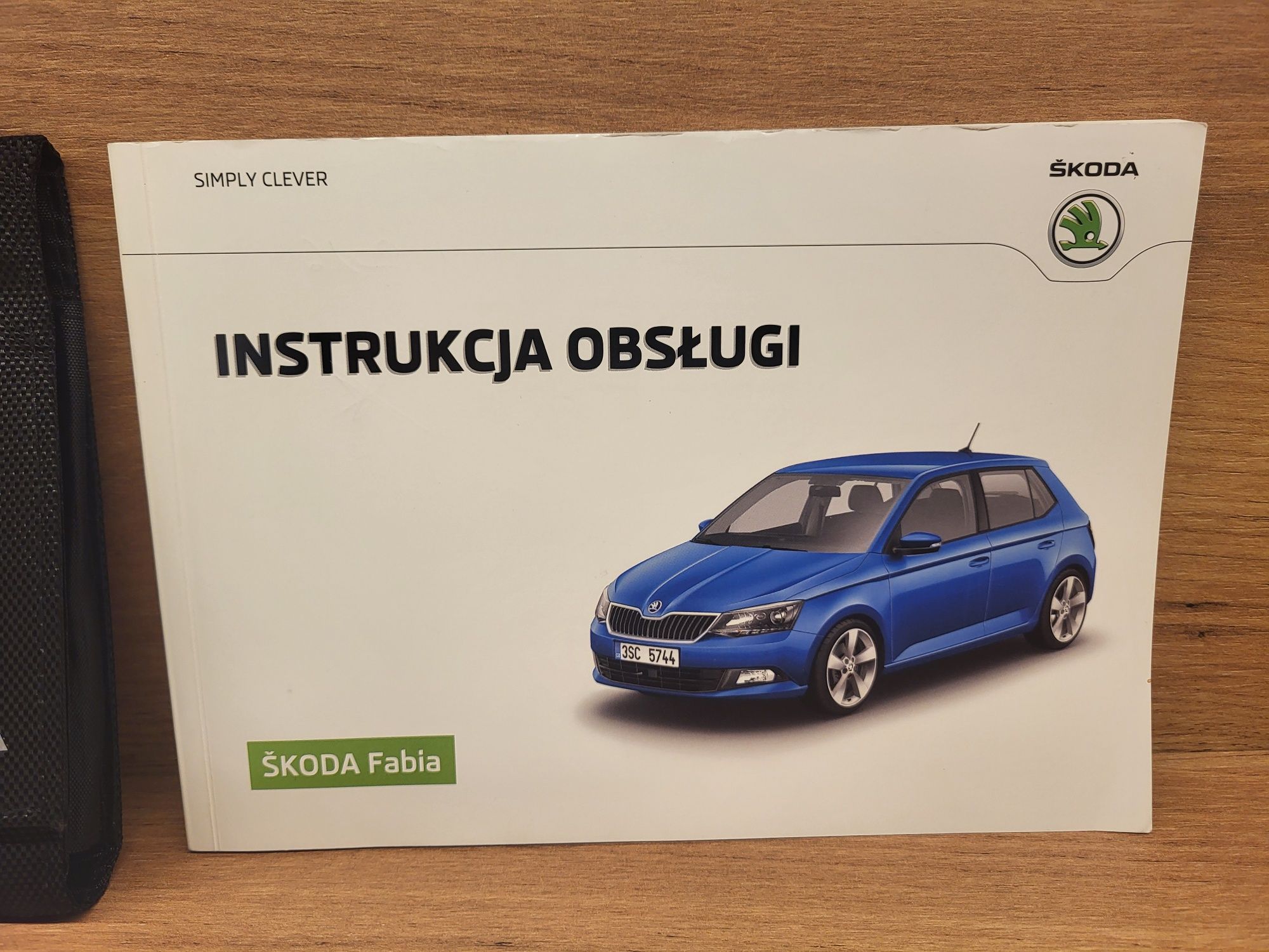 Instrukcja obsługi Skoda Fabia PL etui wydanie listopad 2016