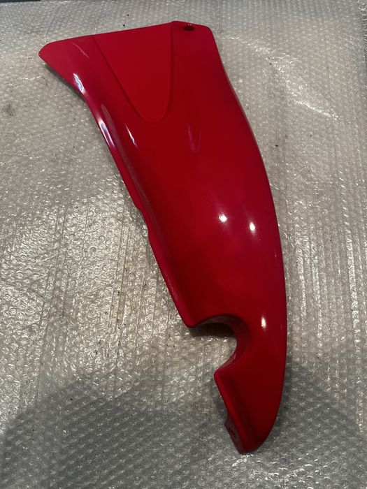 BMW F650 ogon owiewka zadupek Bok Osłona Boczek V144