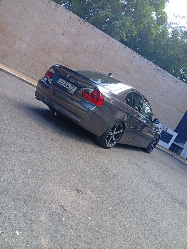 Vendo ou troco BMW e90 320 7.850€