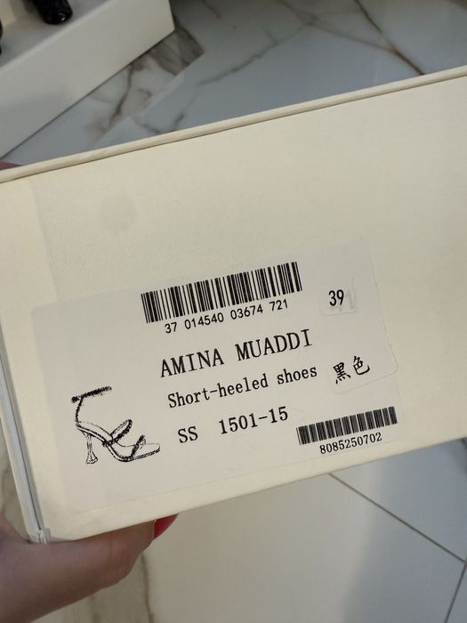 Босоніжкі Amina Muaddi