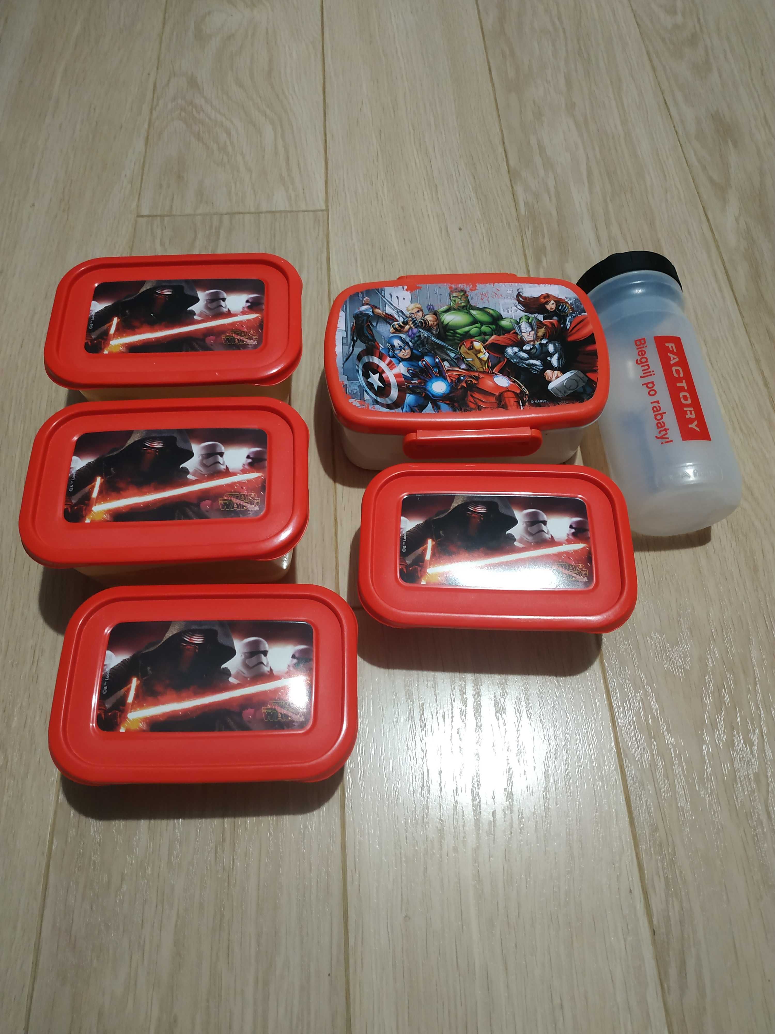 Śniadaniówka AVENGERS + bidon 600 ml - 4 pojemniki STAR WARS Gratis