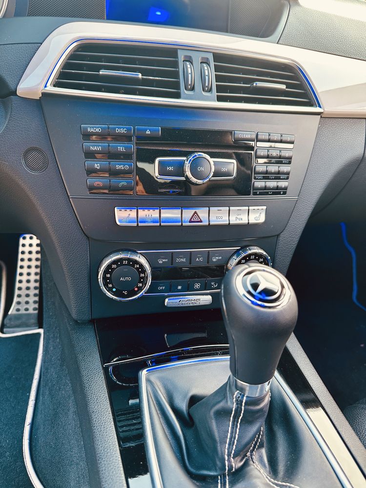 Mercedes Benz C 220 AMG