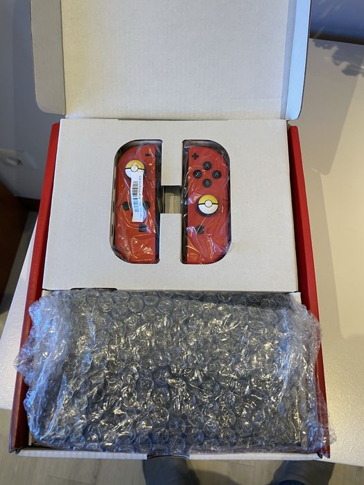 Nintendo Switch OLED Edição Mario Red + bolsa