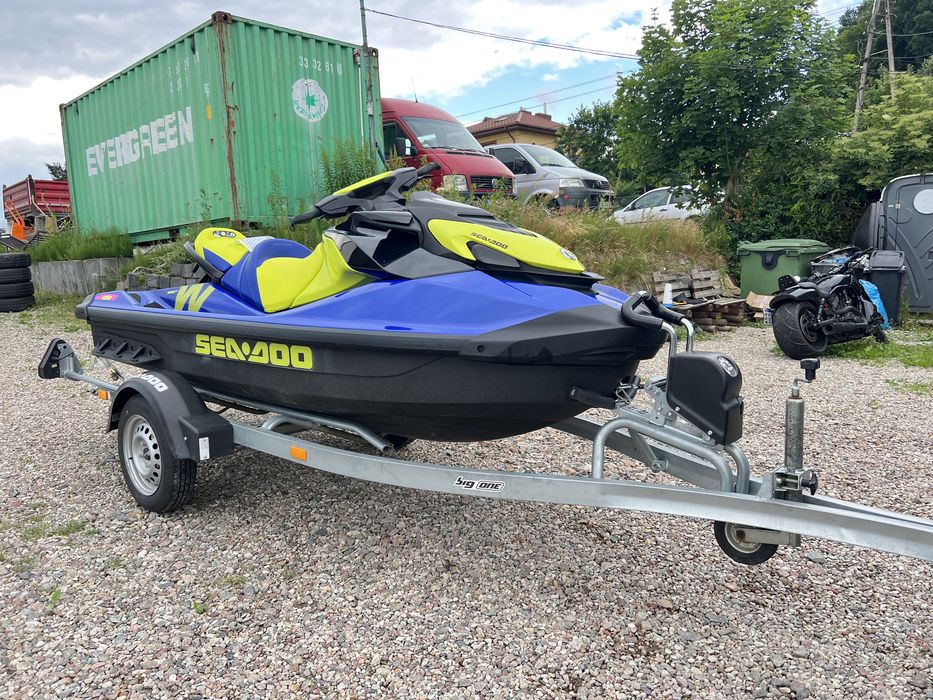 Seadoo Wake 170 rok 2012 26mth przyczepka zarejestrowany 1wl jak nowy