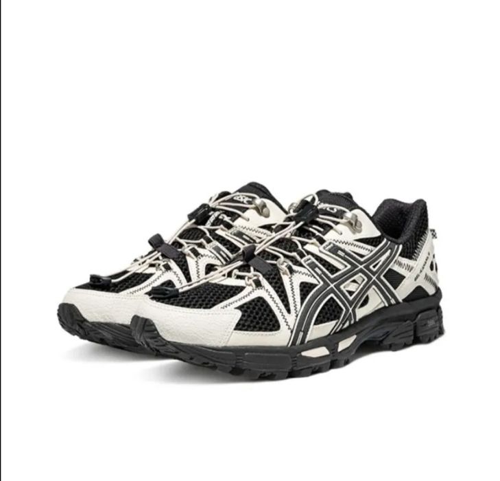 Продам кросовки Asics