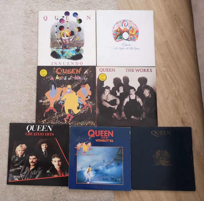 7 LPs de Queen para venda!