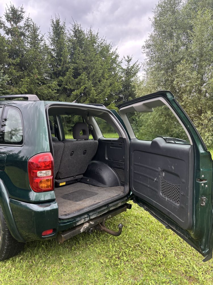 Sprzedam Toyota Rav-4 , hak jest na stale