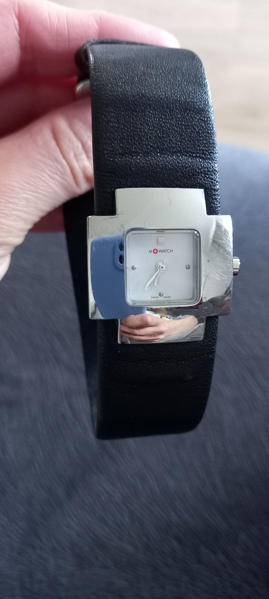 Zegarek M+watch czarny.