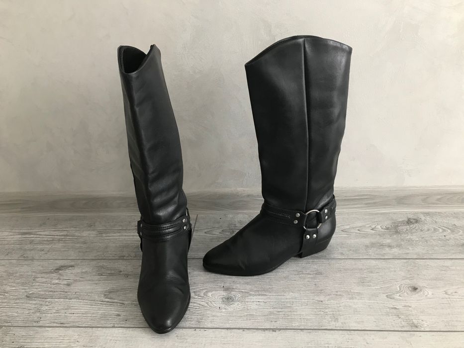 Стильні Казаки шкіряні на вузьку ніжку