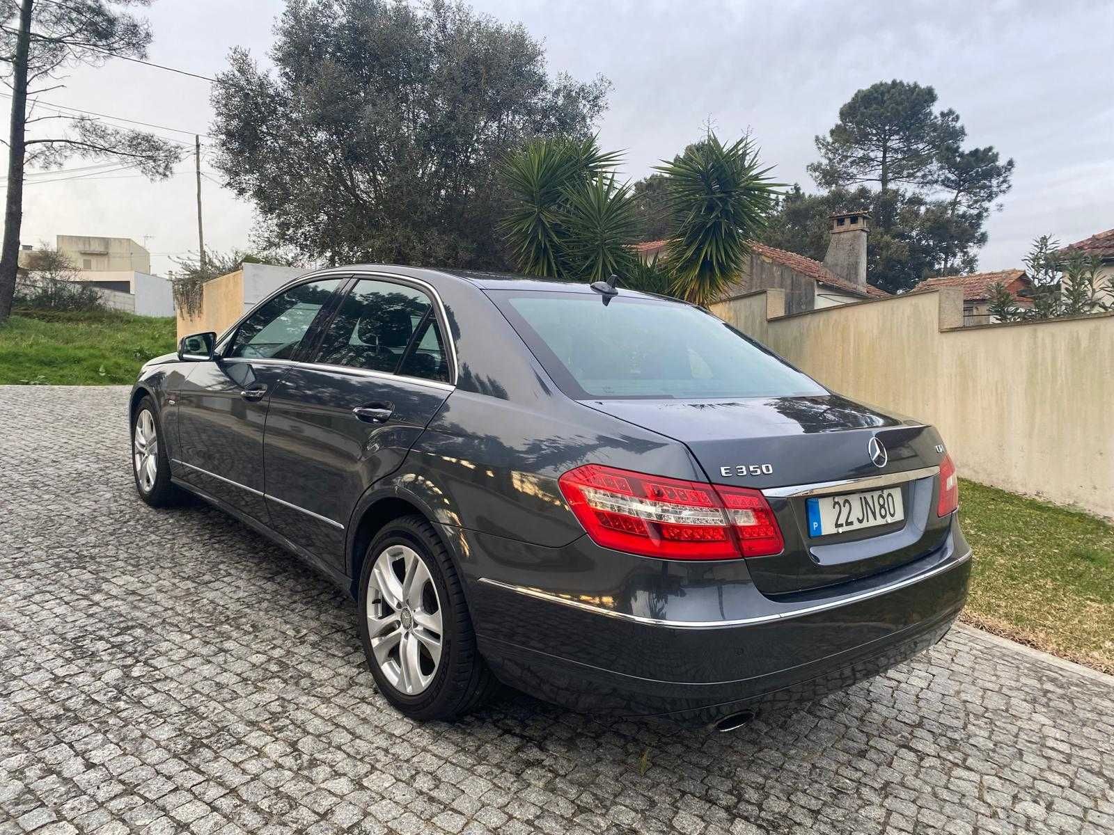 Vendo Mercedes-Benz E350 CDI Avantgarde Blue, está como novo!