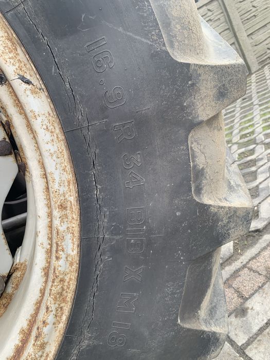 Sprzedam opony rolnicze Michelin 16,9  R 34
